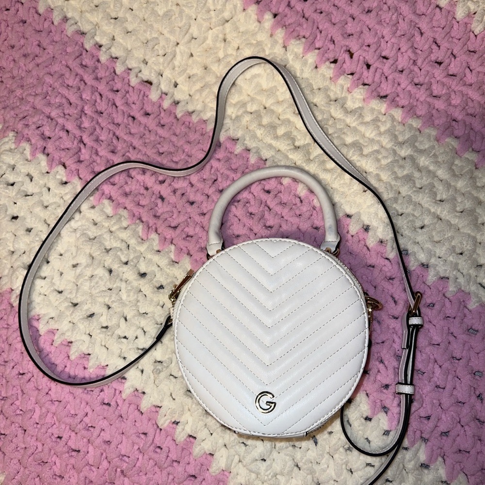 Guess purse